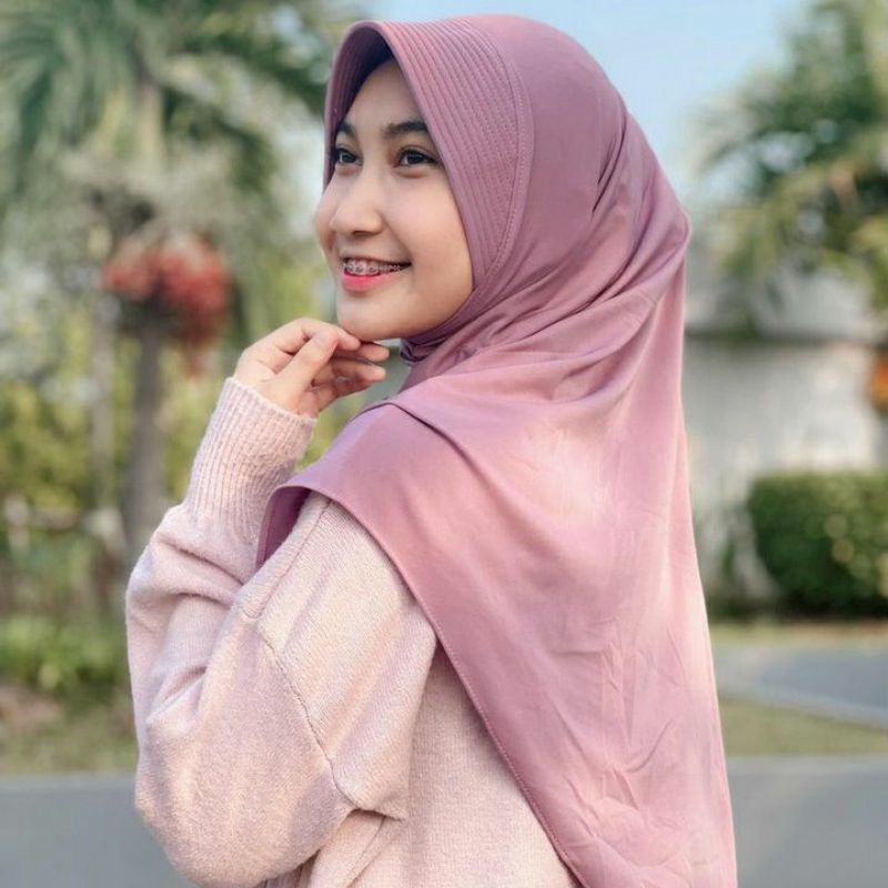JILBAB BERGO HAMIDAH /BERGO JERSEY MENUTUP DADA/JILBAB INSTAN
