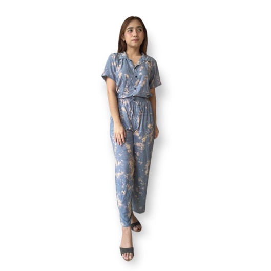 One Set Setelan Tie Dye Kemeja Lengan Pendek & Celana Panjang -- Setcel Tie Dye Piyama Wanita