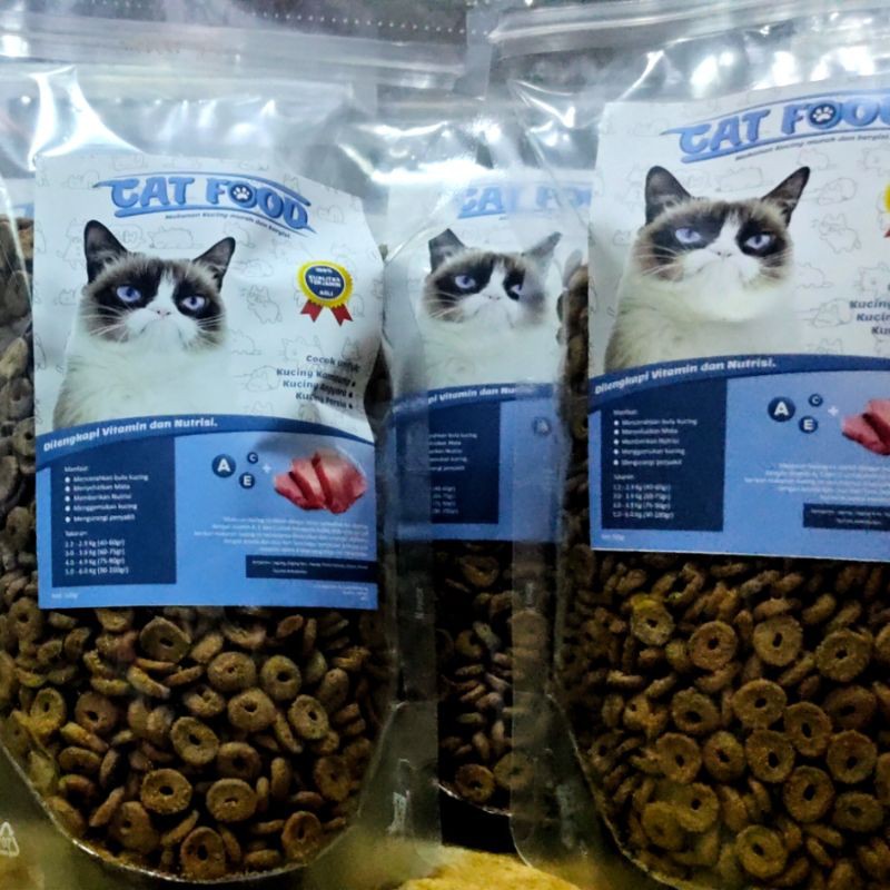 cat food makanan kucing