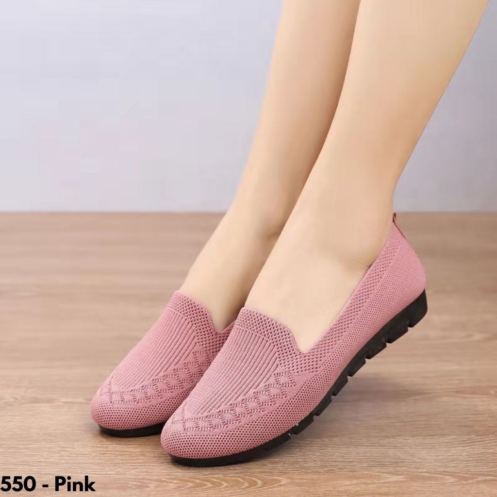 SEPATU WANITA SNEAKERS TANPA TALI IMPORT MODEL TERBARU IMPORT KEKINIAN KANVAS Rp.190.000.-