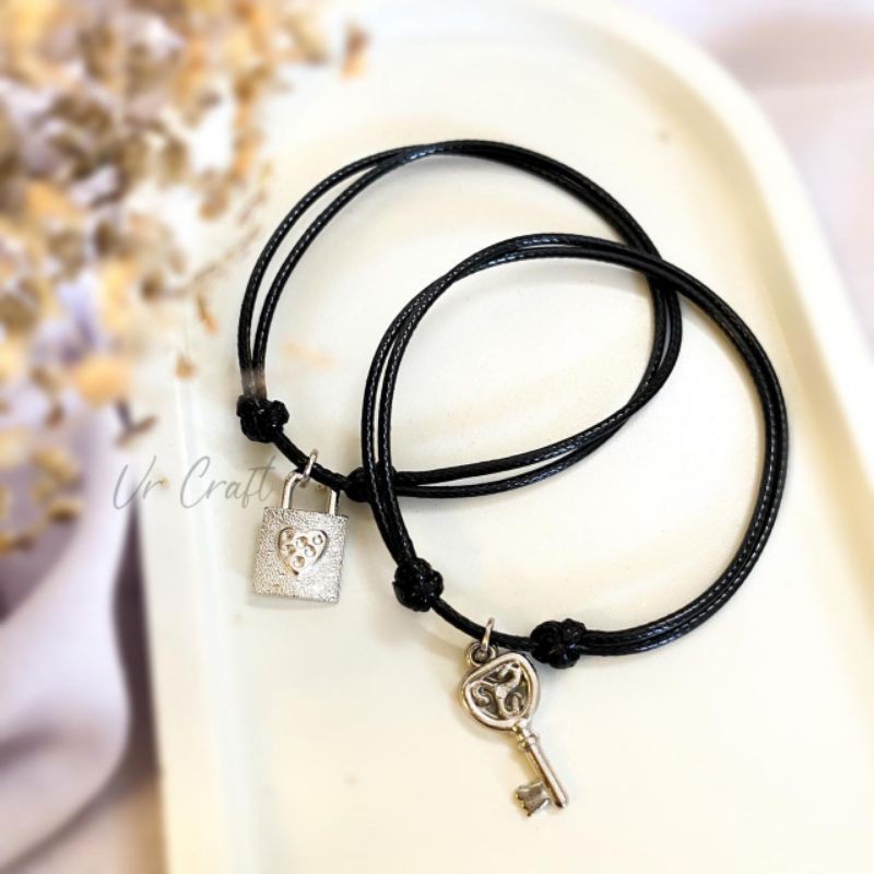 GELANG COUPLE KUNCI GEMBOK !❤️ ( HARGA SEPASANG )