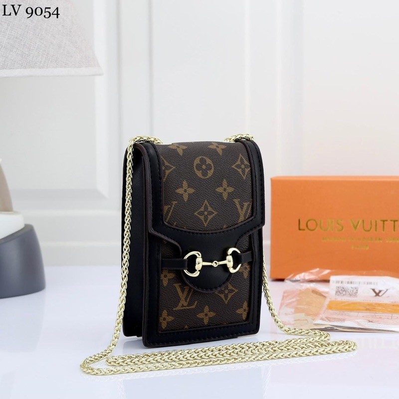 LOUIS VUITTON TAS HP 9054