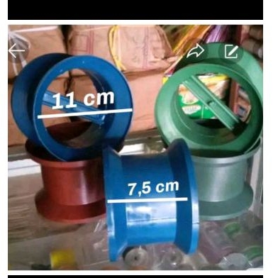 Beladu penggulung benang layangan warna.. kosongan. tanpa kenur