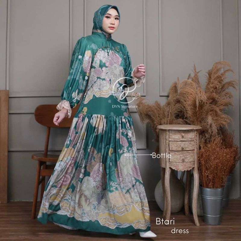 DYN Signature Btari Dress | Ningrat Series | JMFW 2024 Collection - Dress Wanita Exclusive - Busana Muslim